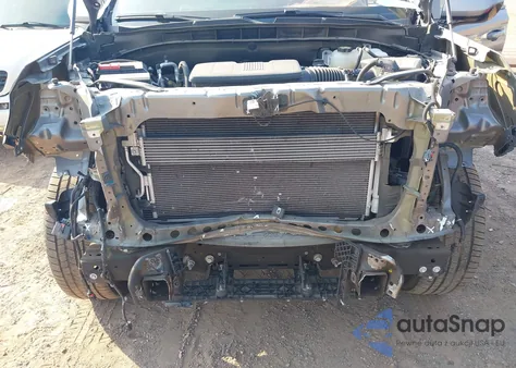 2021 Chevrolet Tahoe 4Wd Rst z USA, uszkodzony, nr VIN 1GNSKRKD2MR438583